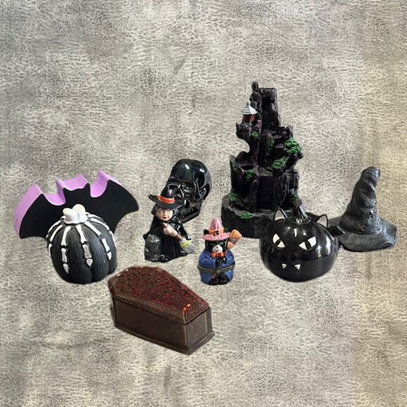other Other - Spooky Halloween Decor Bundle of 9